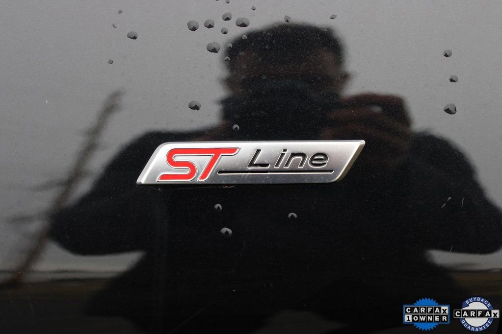 Used 2025 Ford Explorer ST-Line image 5