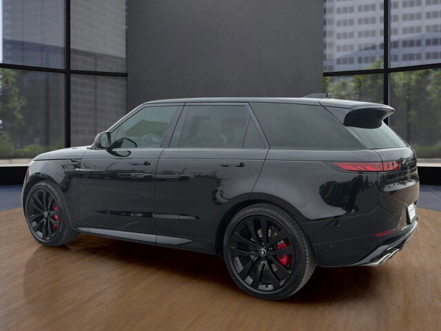 Used 2025 Land Rover Range Rover Sport Dynamic SE image 14