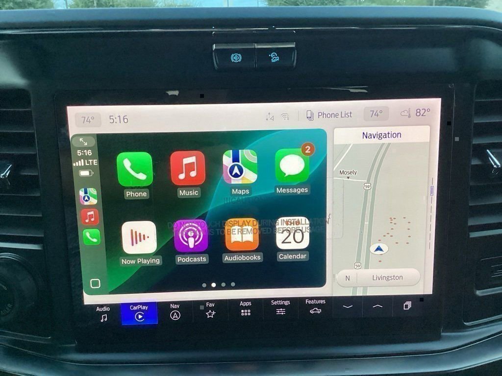 New 2026 Ford F250 Lariat w/ Black Appearance Package image 52