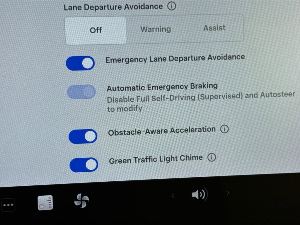 Used 2020 Tesla Model 3 Long Range AWD/4WD image 20