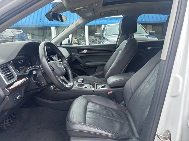 Used 2019 Audi Q5 2.0T Premium Plus w/ Premium Plus Package image 8