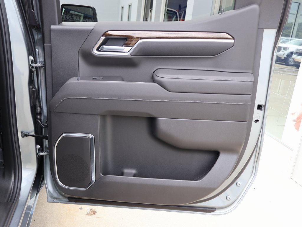 New 2026 GMC Sierra 1500 Elevation w/ Elevation Premium Package image 39