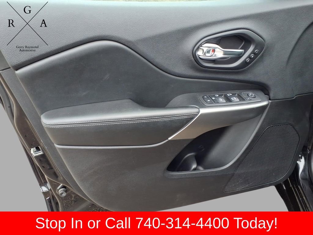 Used 2019 Jeep Cherokee High Altitude AWD/4WD image 17