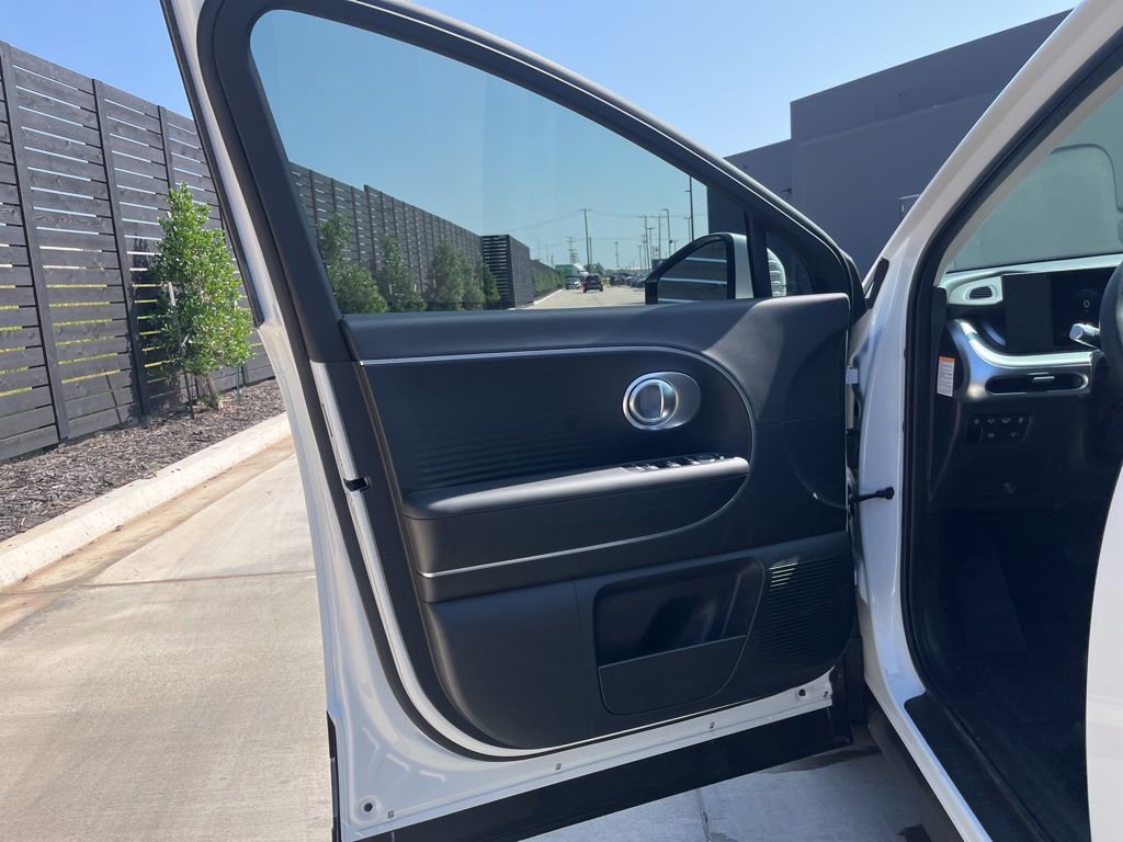 New 2026 Hyundai Ioniq 9 SE image 21