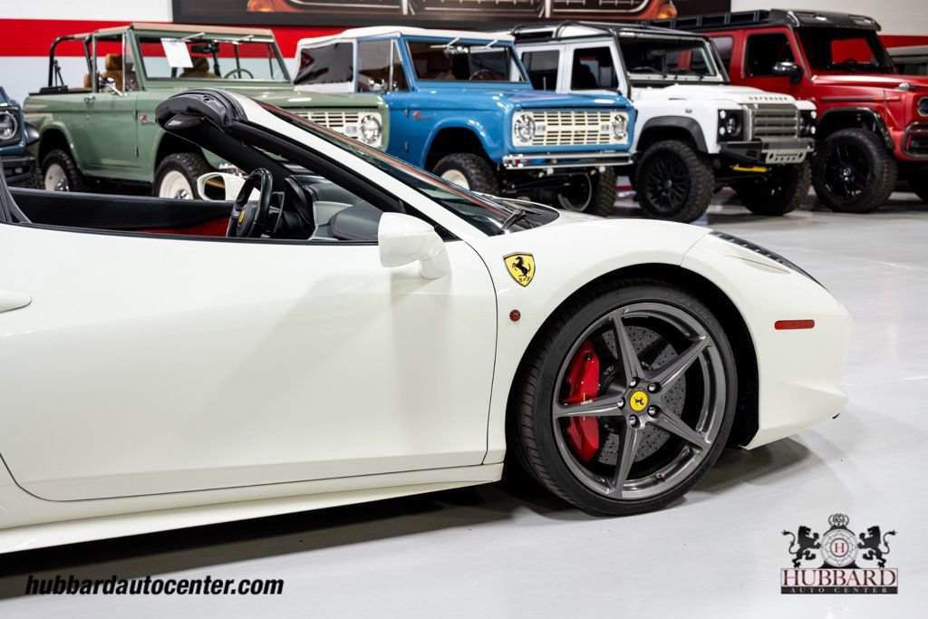 Used 2014 Ferrari 458 Spider RWD image 36