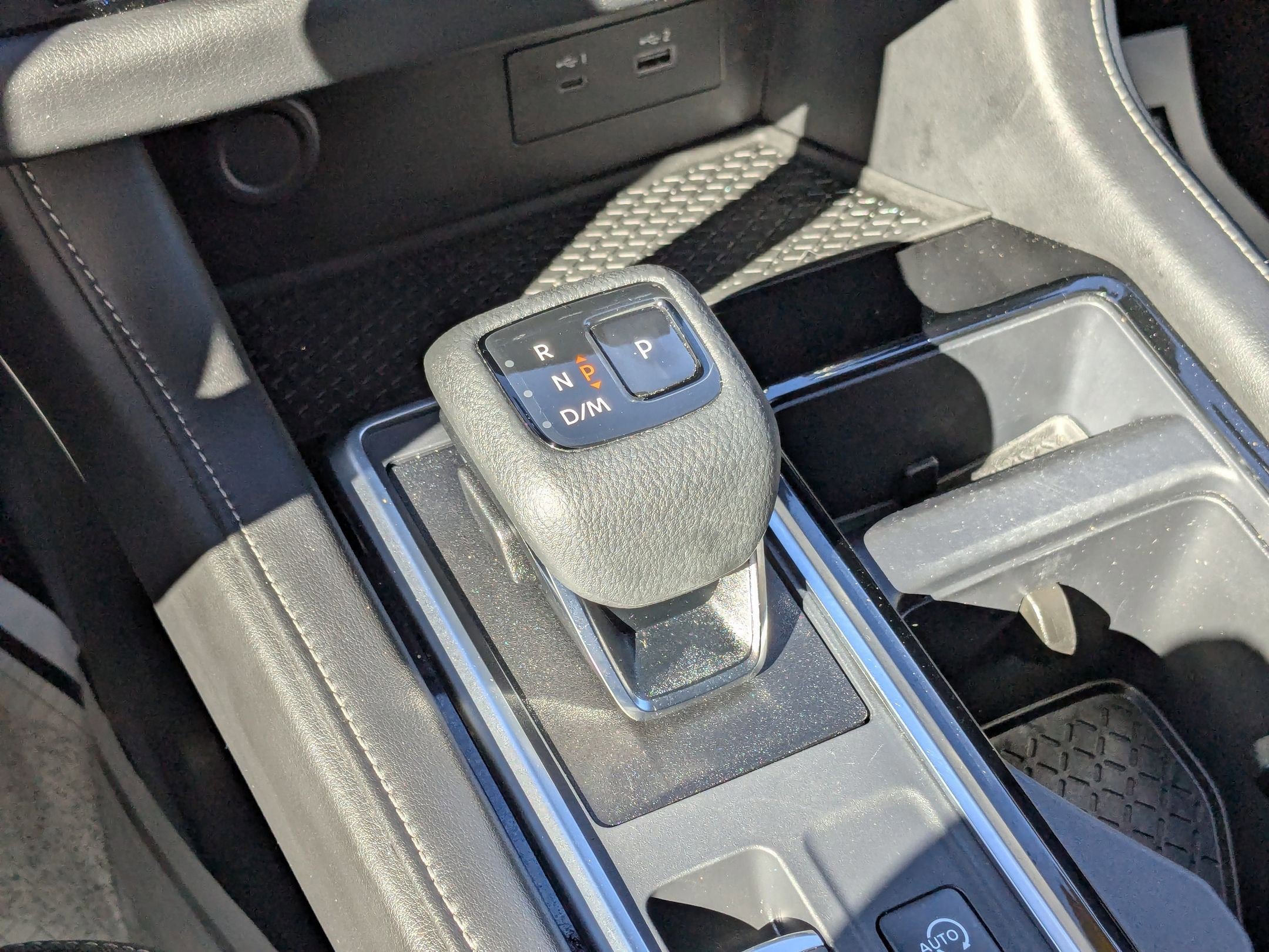 Certified 2022 Nissan Pathfinder SV w/ SV Black Package image 17