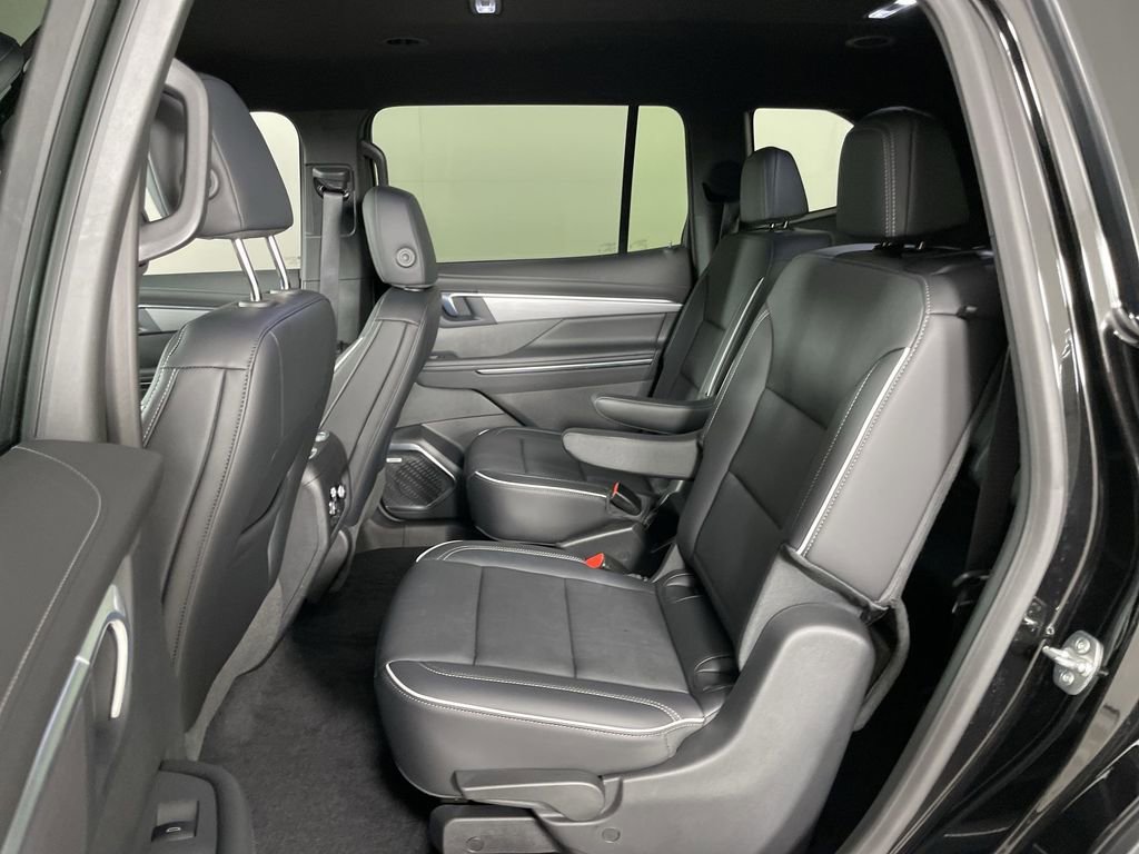 Used 2025 Buick Enclave Preferred image 24