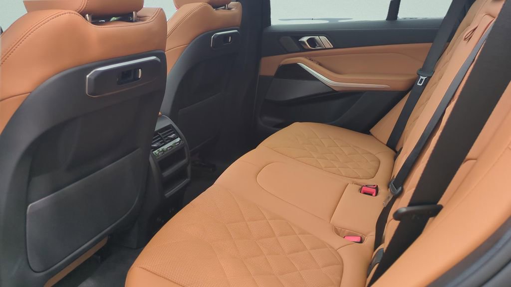 New 2026 BMW X5 xDrive50e image 20