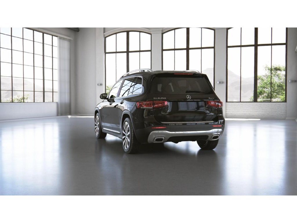Used 2022 Mercedes-Benz GLB 250 4MATIC image 28