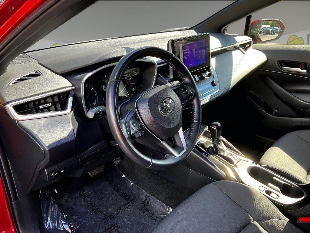Used 2025 Toyota Corolla SE FWD image 11