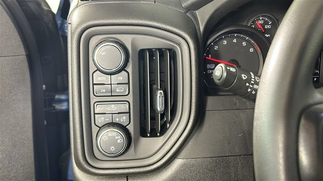 Used 2024 Chevrolet Silverado 1500 Custom AWD/4WD image 18