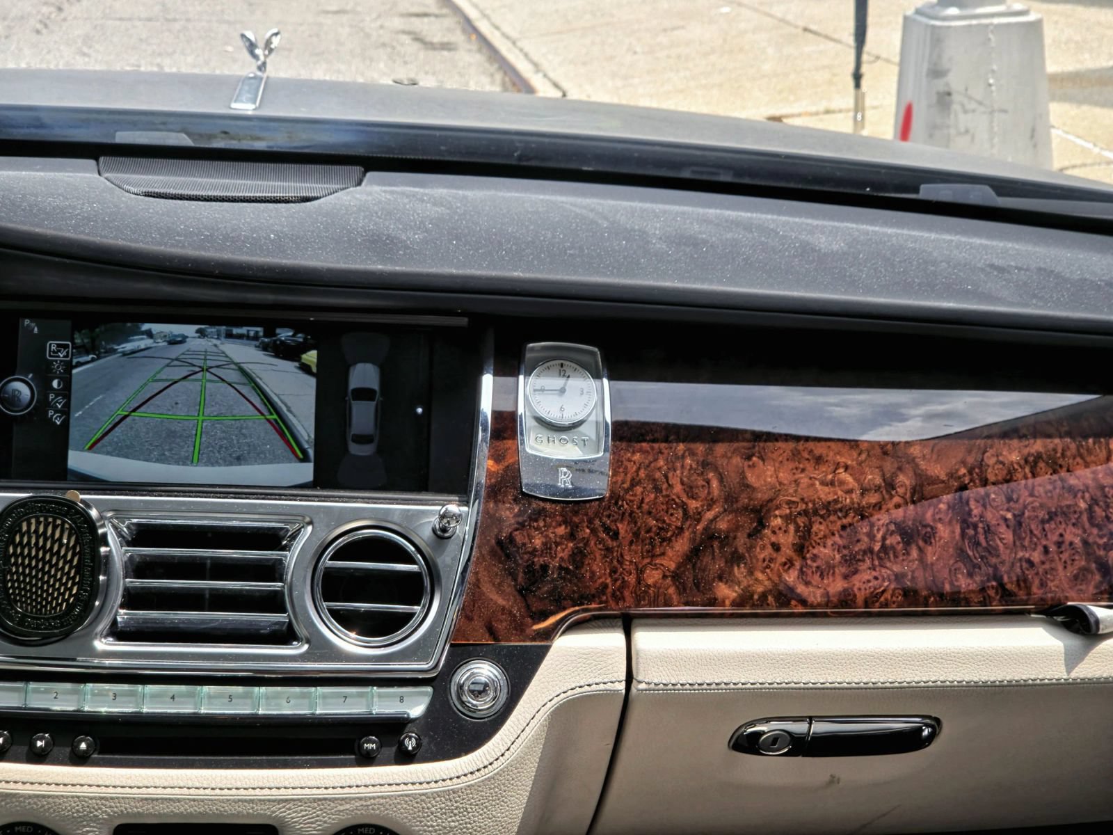 Used 2012 Rolls-Royce Ghost RWD image 41