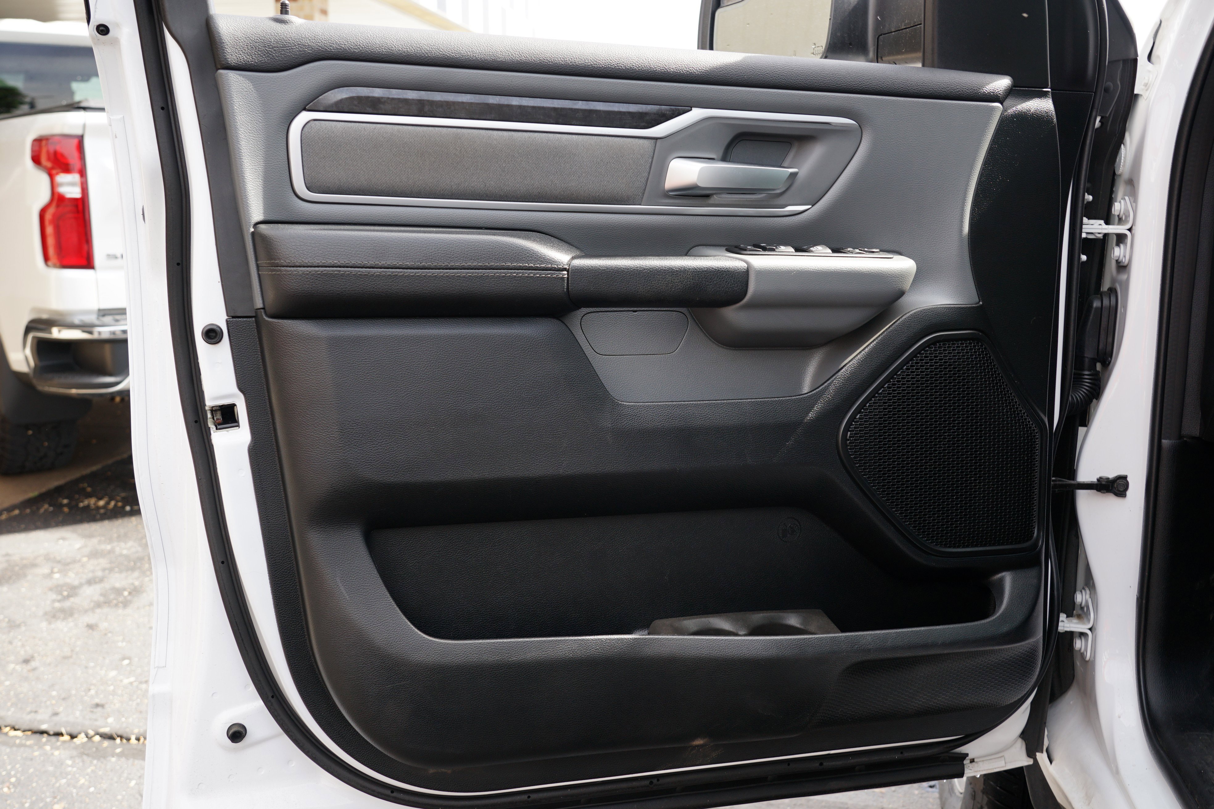 Used 2021 RAM 1500 Big Horn image 14