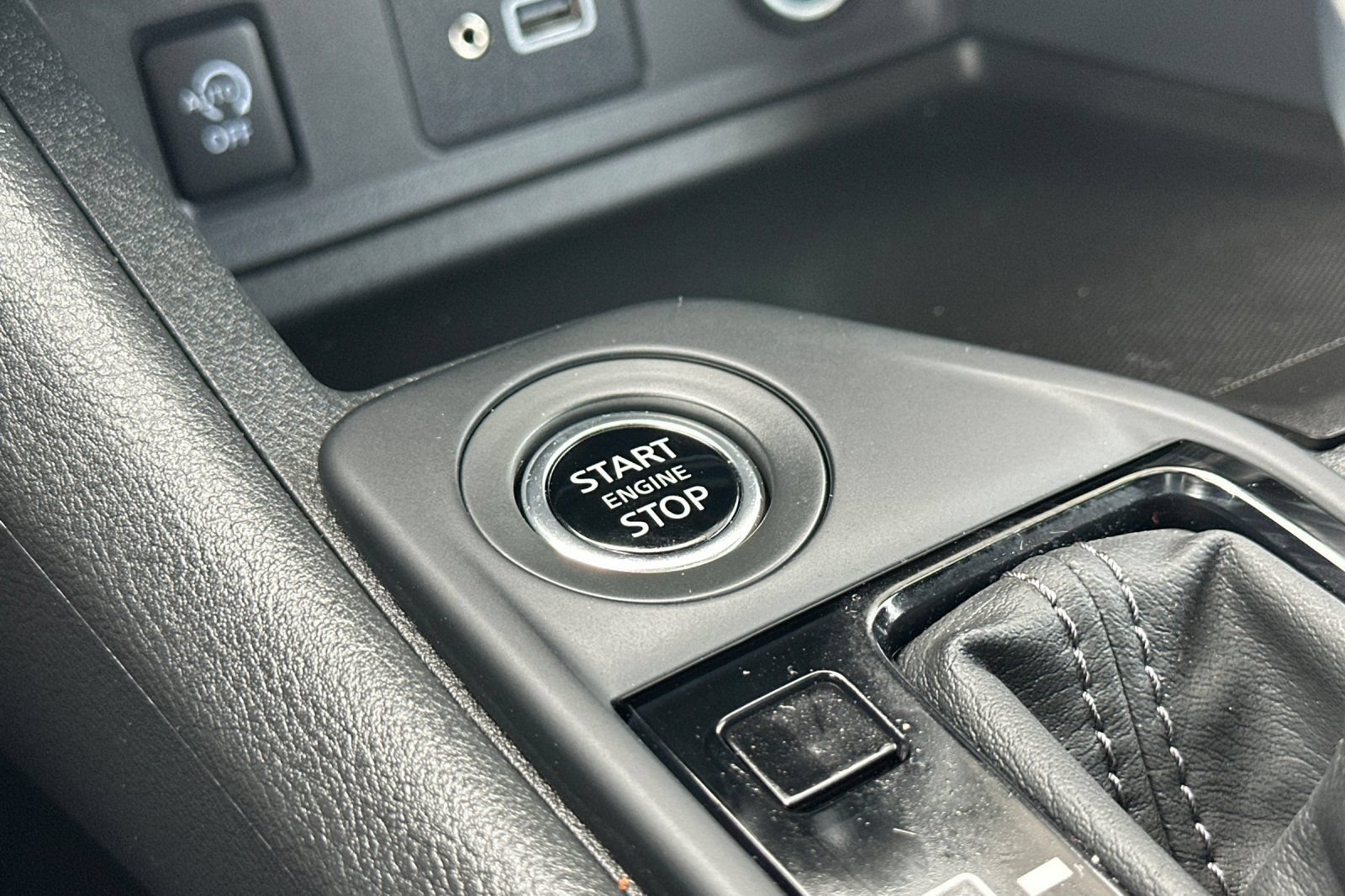 Used 2025 Nissan Sentra S FWD image 18