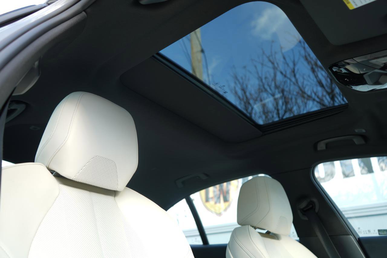 Used 2024 BMW 530i xDrive 530i xDrive Sedan w/ Convenience Package image 66