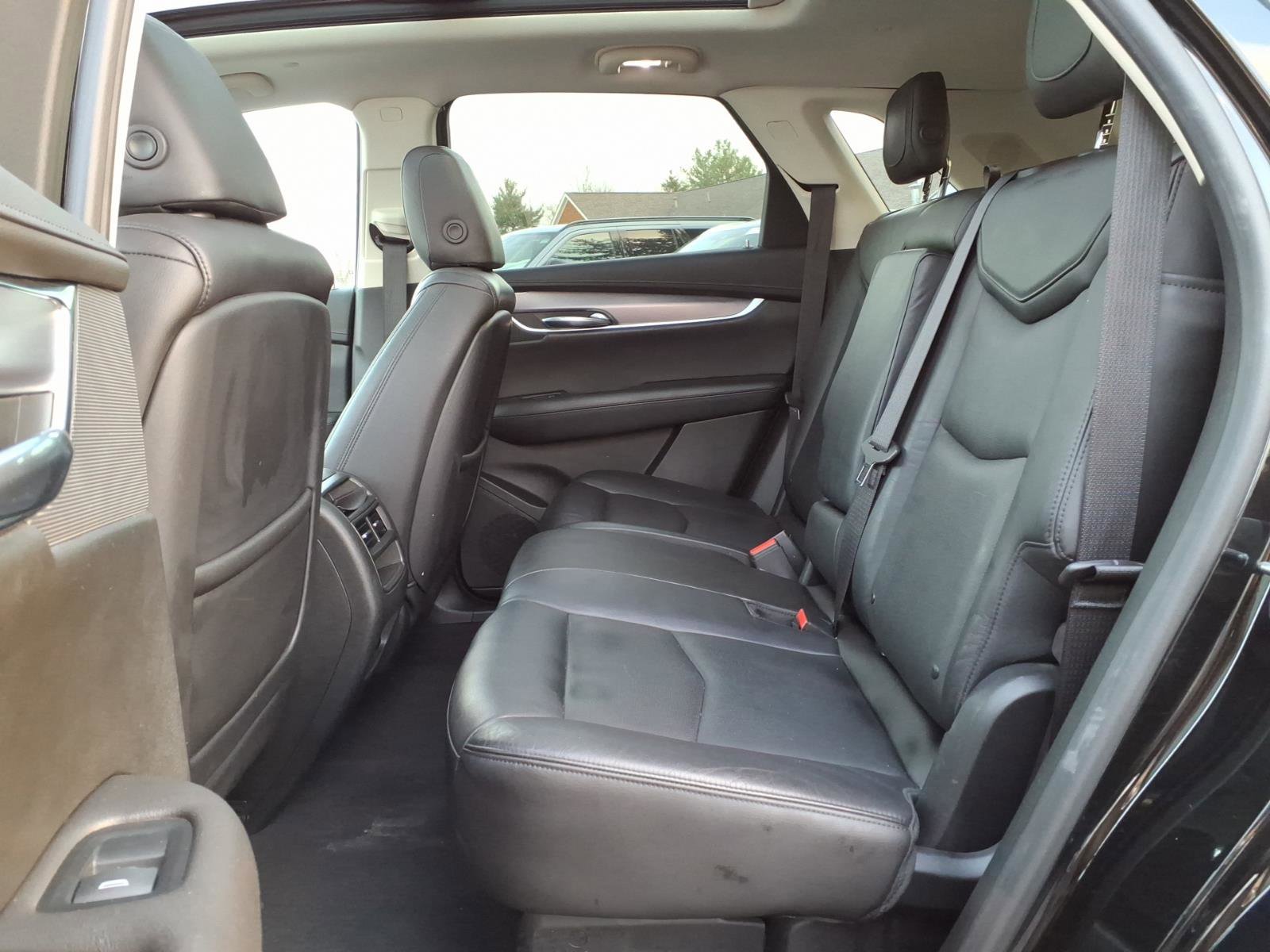 Used 2017 Cadillac XT5 Luxury w/ Driver Awareness Package image 25