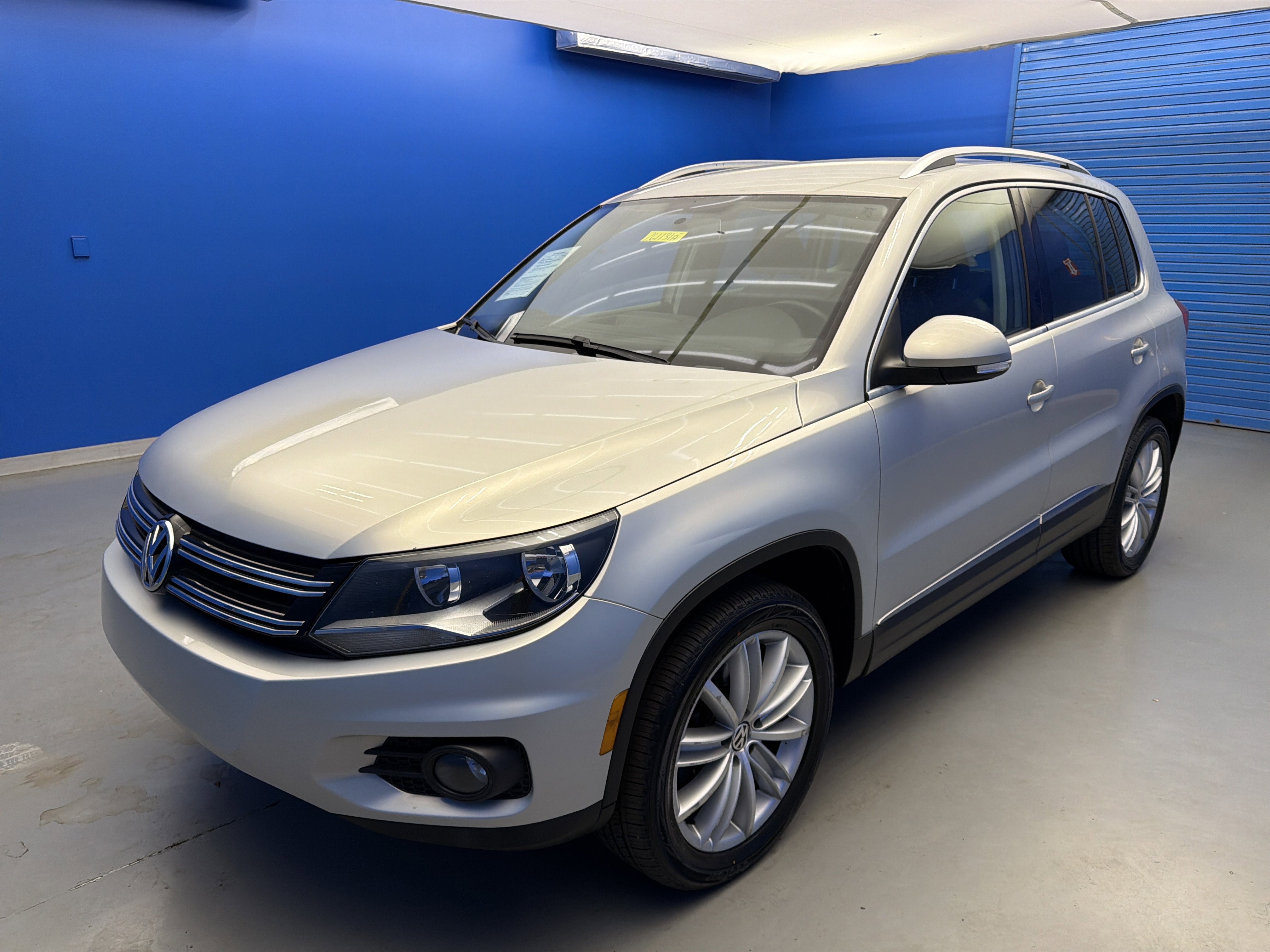 Used 2012 Volkswagen Tiguan SE AWD/4WD image 4
