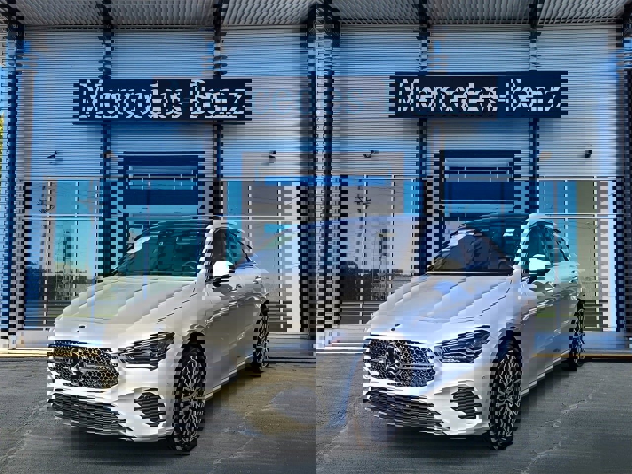 New 2025 Mercedes-Benz C 300 4MATIC Sedan image 3