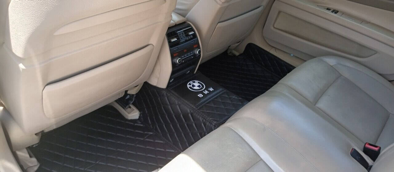 Used 2010 BMW 750Li RWD image 6