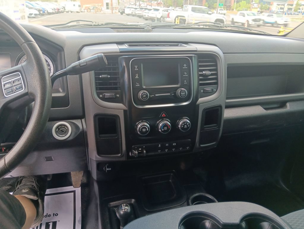 Used 2014 RAM 5500 Tradesman w/ Power & Remote Entry Group AWD/4WD image 17