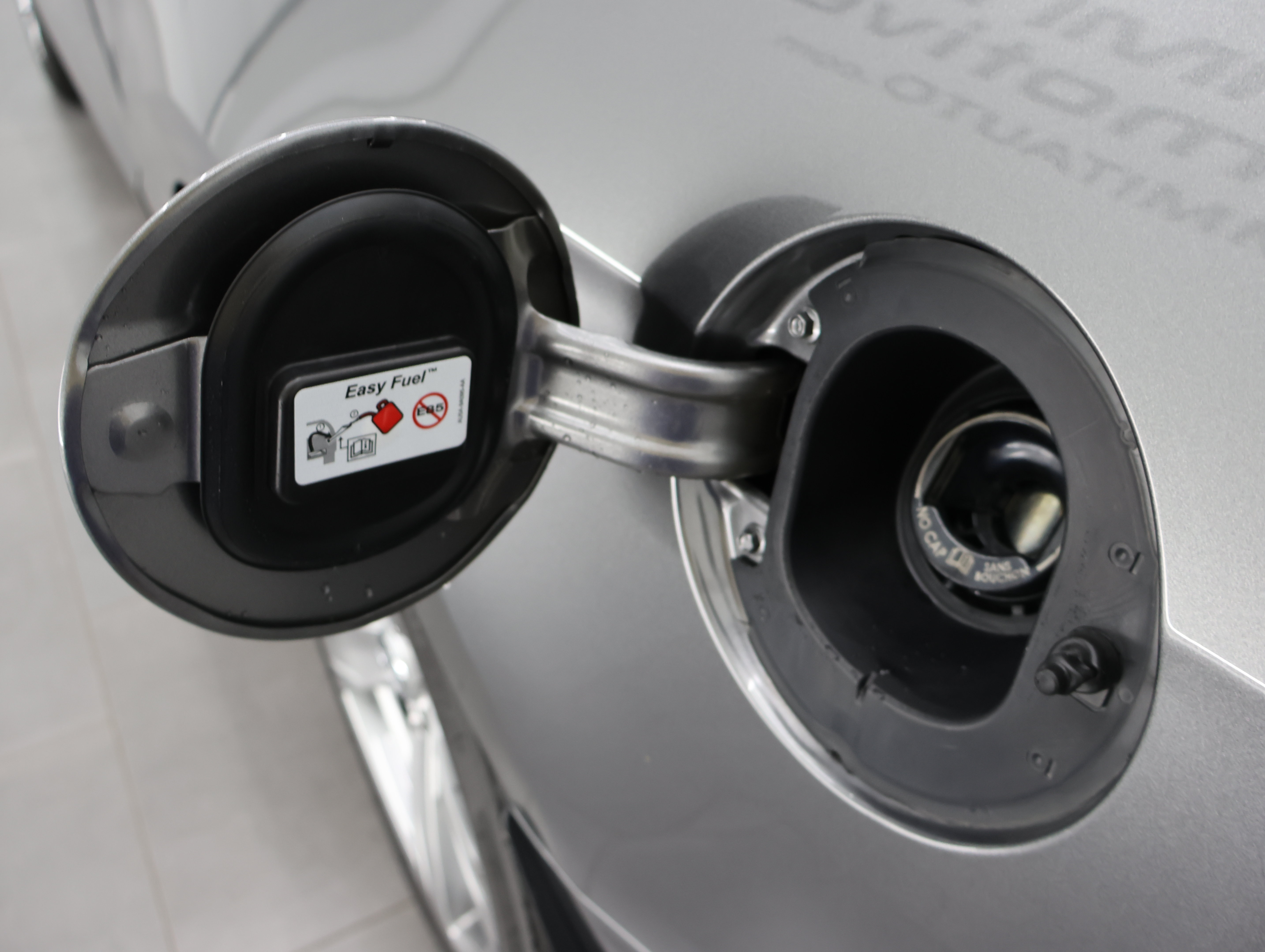 Used 2014 Ford Mustang GT Premium RWD image 30