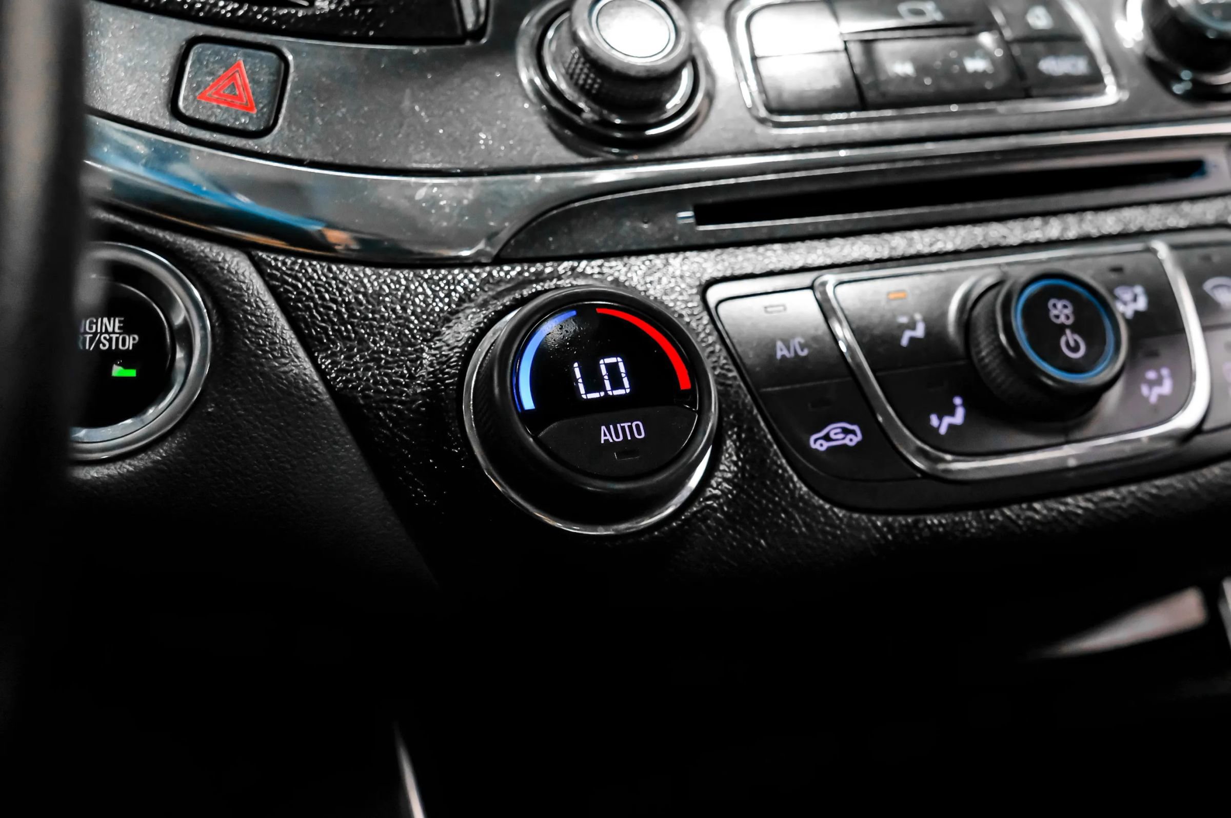 Used 2015 Chevrolet Impala LTZ image 29