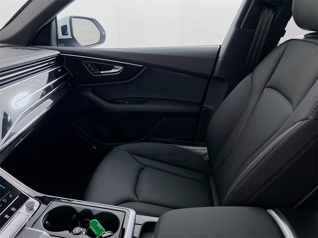 New 2026 Audi Q8 Premium Plus AWD/4WD image 22