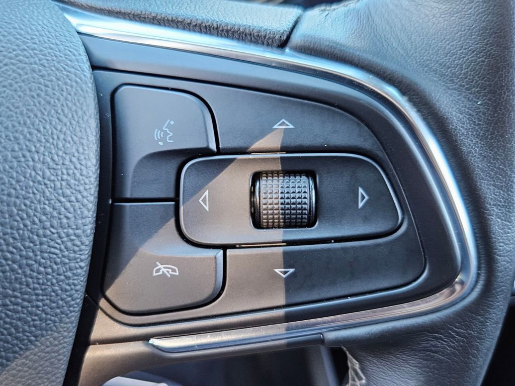 Used 2021 Buick Encore GX Select image 27