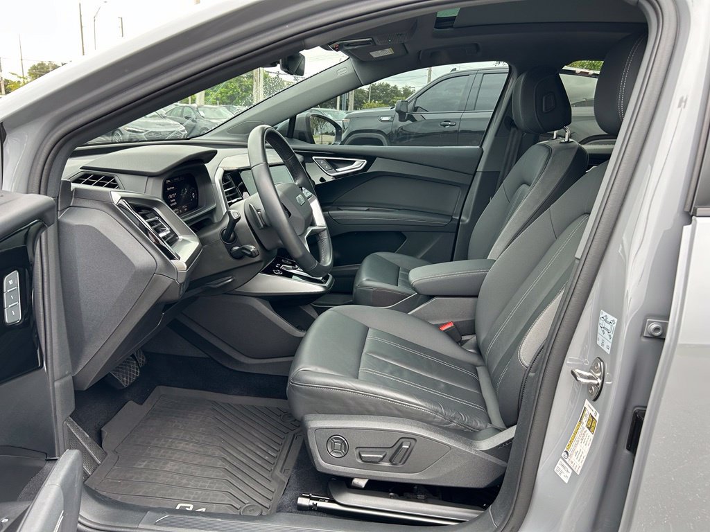 Used 2024 Audi Q4 e-tron Premium Plus AWD/4WD image 15