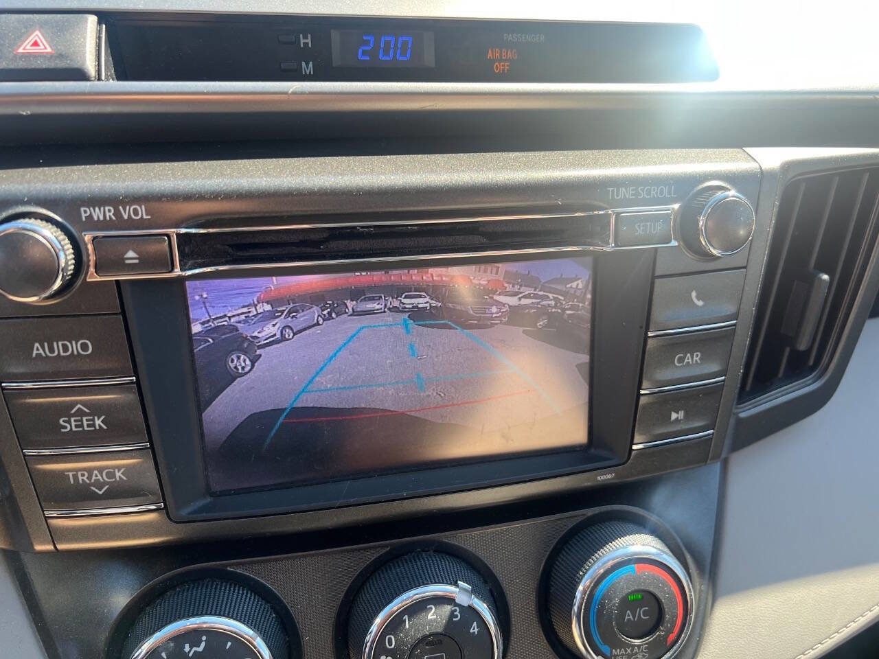 Used 2013 Toyota RAV4 LE image 14