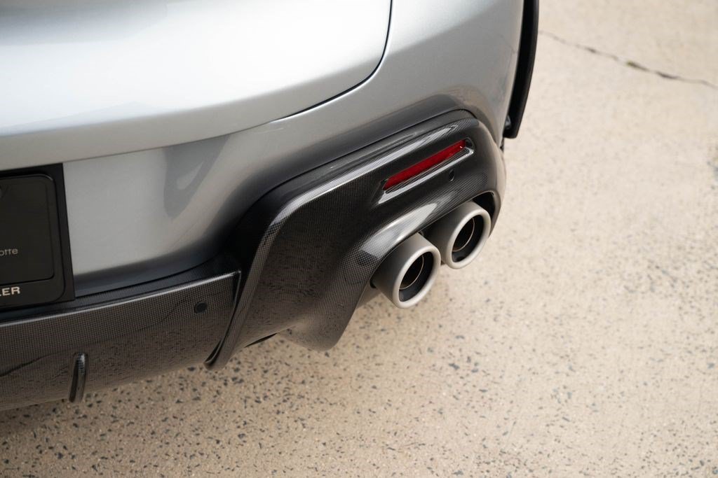 Used 2024 Ferrari Purosangue AWD/4WD image 31
