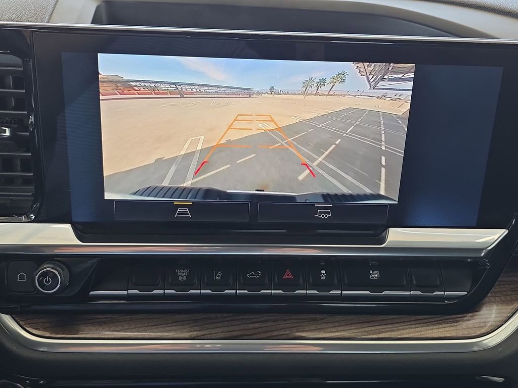 Used 2025 Chevrolet Silverado 2500 LT w/ Convenience Package image 15