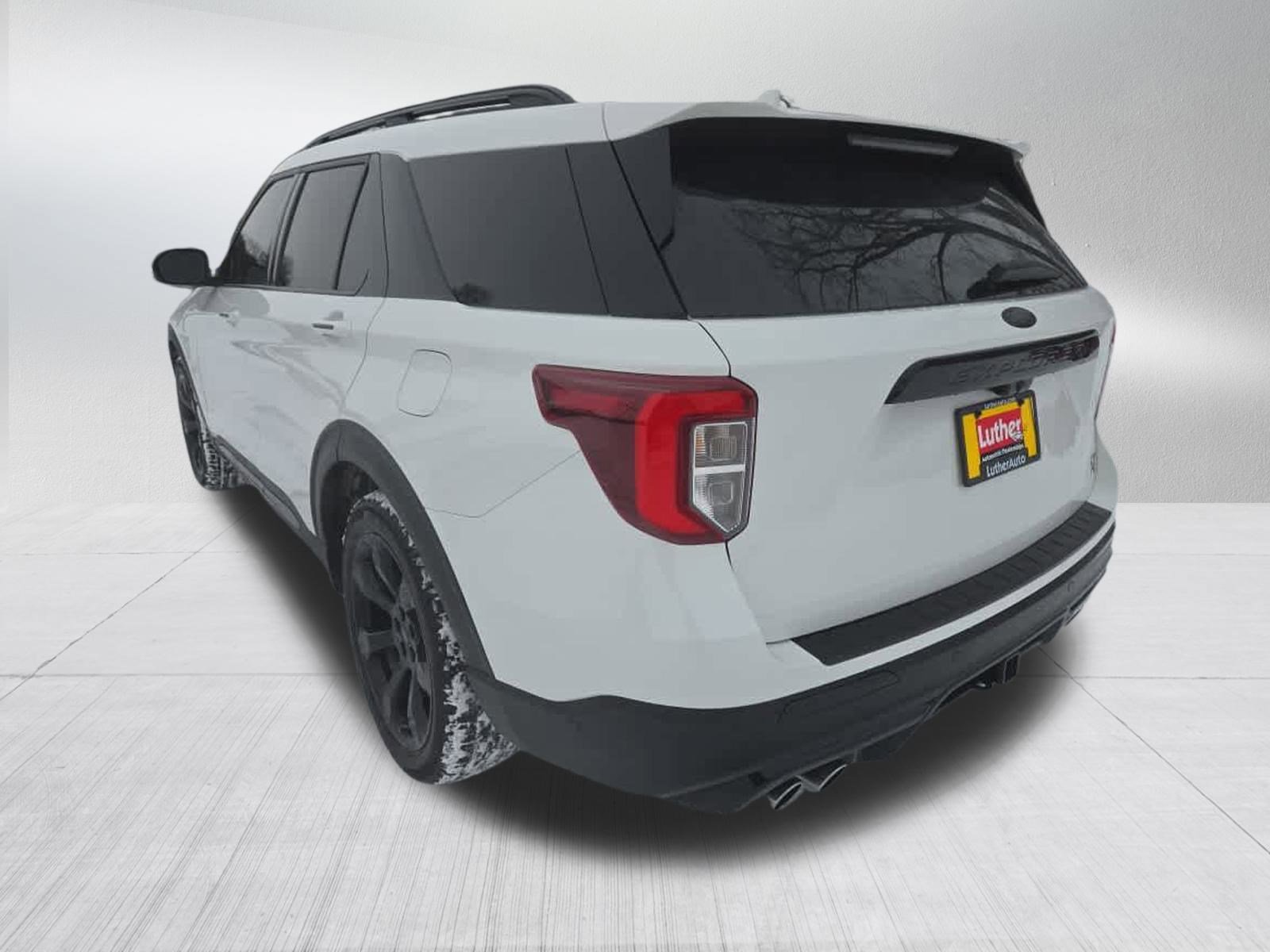 Used 2020 Ford Explorer ST w/ ST Street Pack image 5