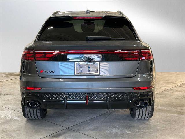 New 2026 Audi RS Q8 performance image 4
