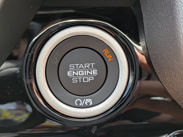 New 2026 RAM 1500 Laramie w/ Night Edition AWD/4WD image 33