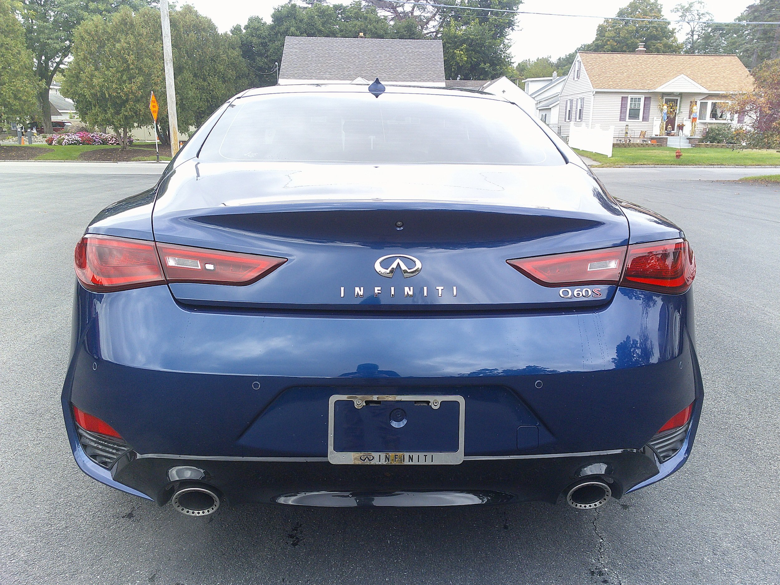 Used 2020 INFINITI Q60 Red Sport 400 w/ Proactive Package RWD image 4