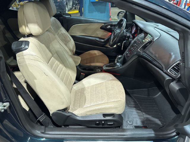 Used 2018 Buick Cascada Sport Touring FWD image 27