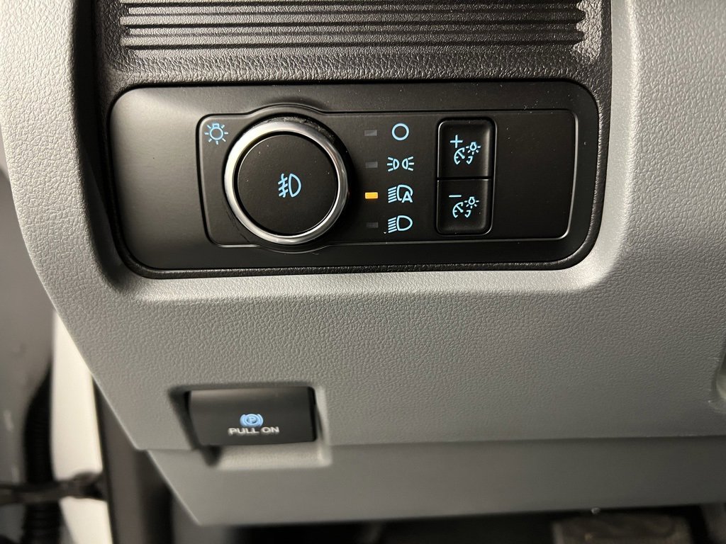 New 2025 Ford F550 4x4 Supercab Super Duty image 20