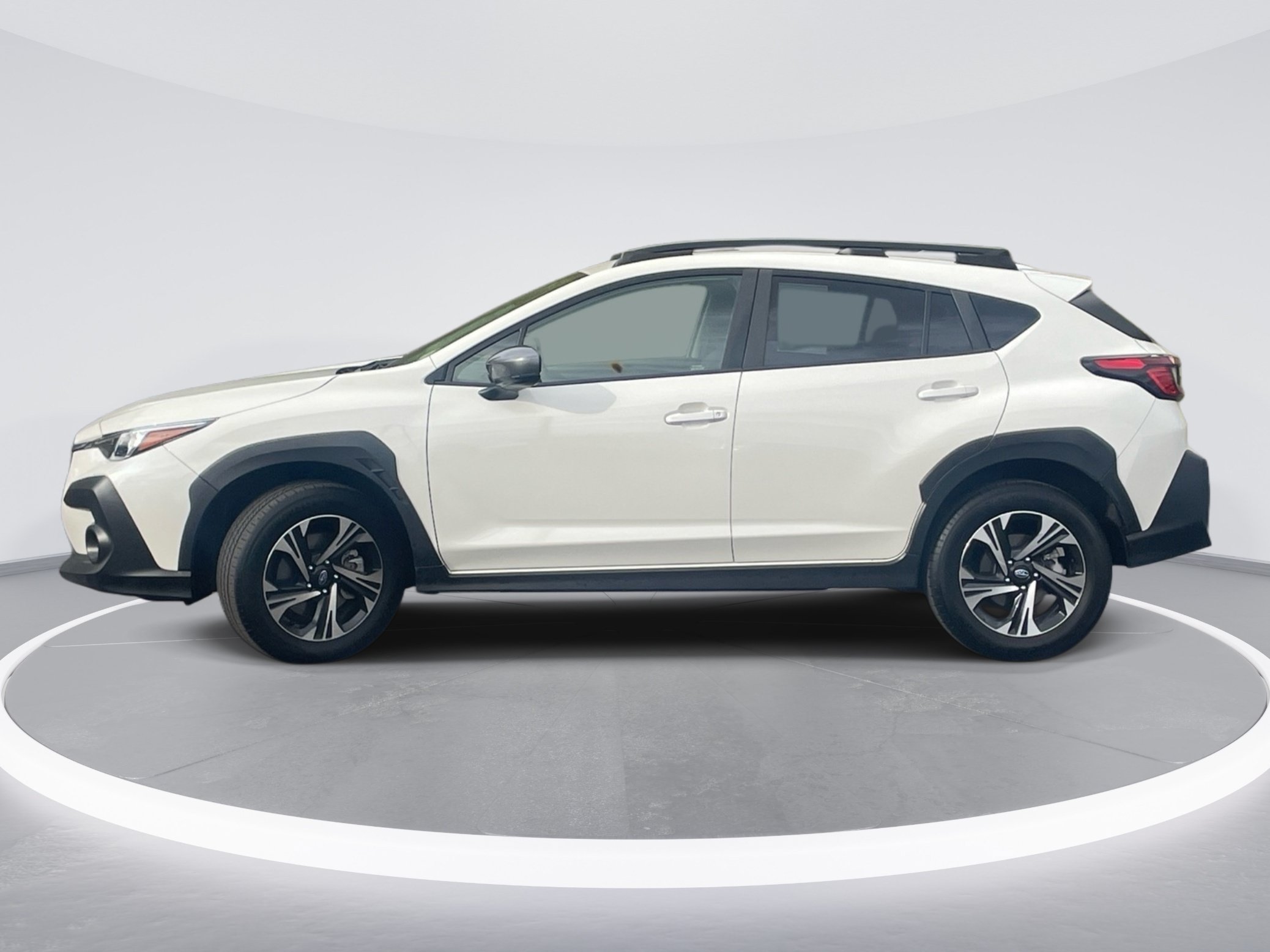 Used 2024 Subaru Crosstrek 2.0i Premium AWD/4WD image 4