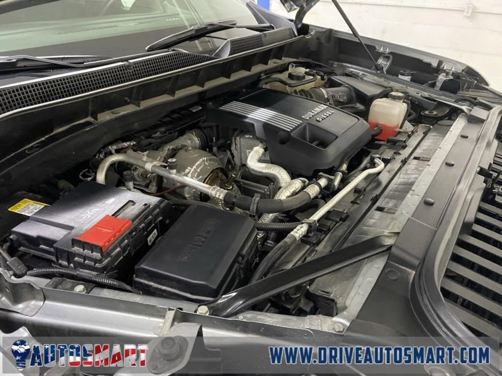 Used 2025 Chevrolet Silverado 1500 LTZ AWD/4WD image 29