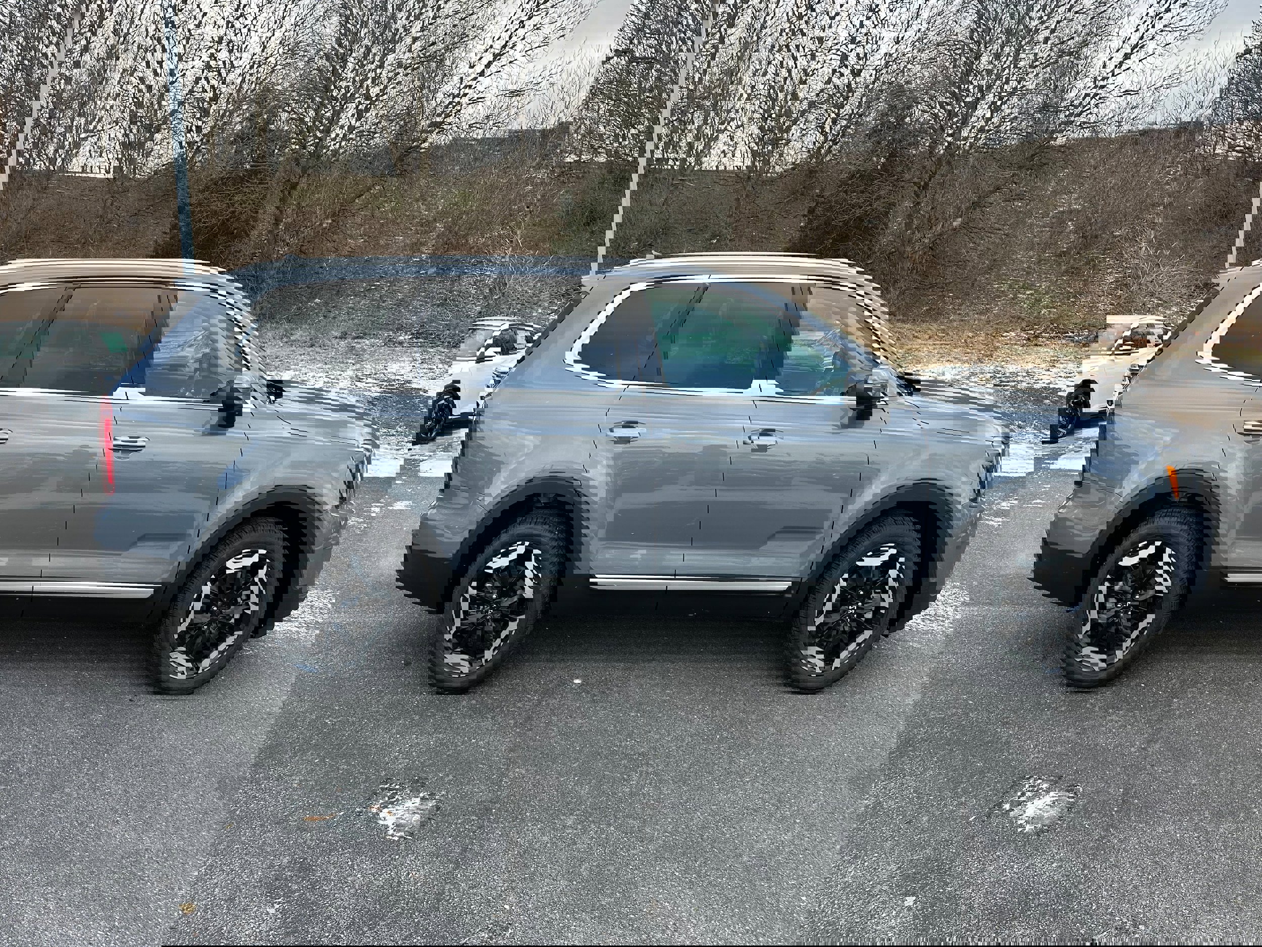 New 2025 Kia Telluride S image 4