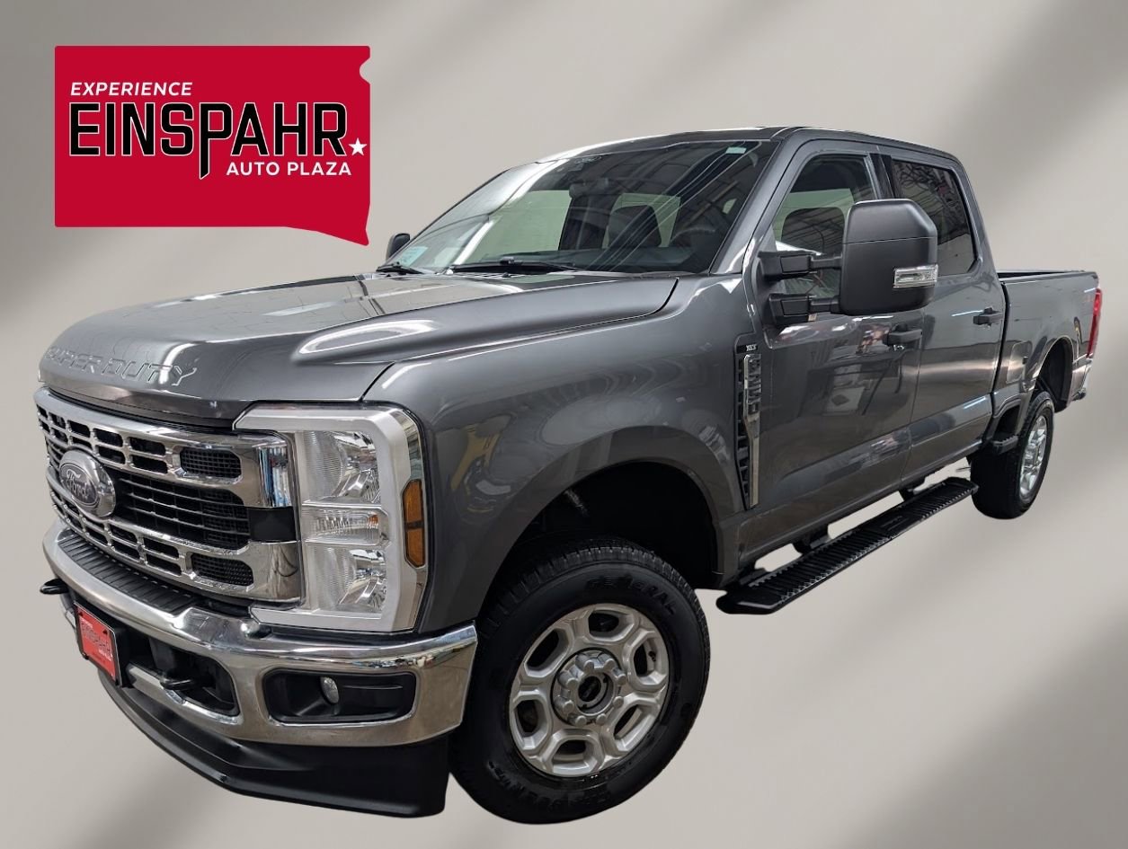 Used 2025 Ford F250 XLT AWD/4WD image 1