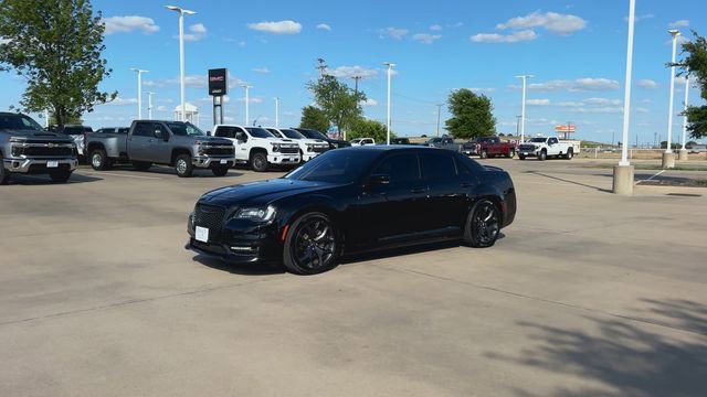 Used 2021 Chrysler 300 S w/ S Model Appearance Package image 4