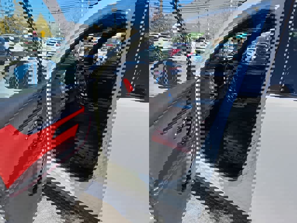 Used 2025 MAZDA CX-70 Plug-In Hybrid w/ Premium Plus image 11