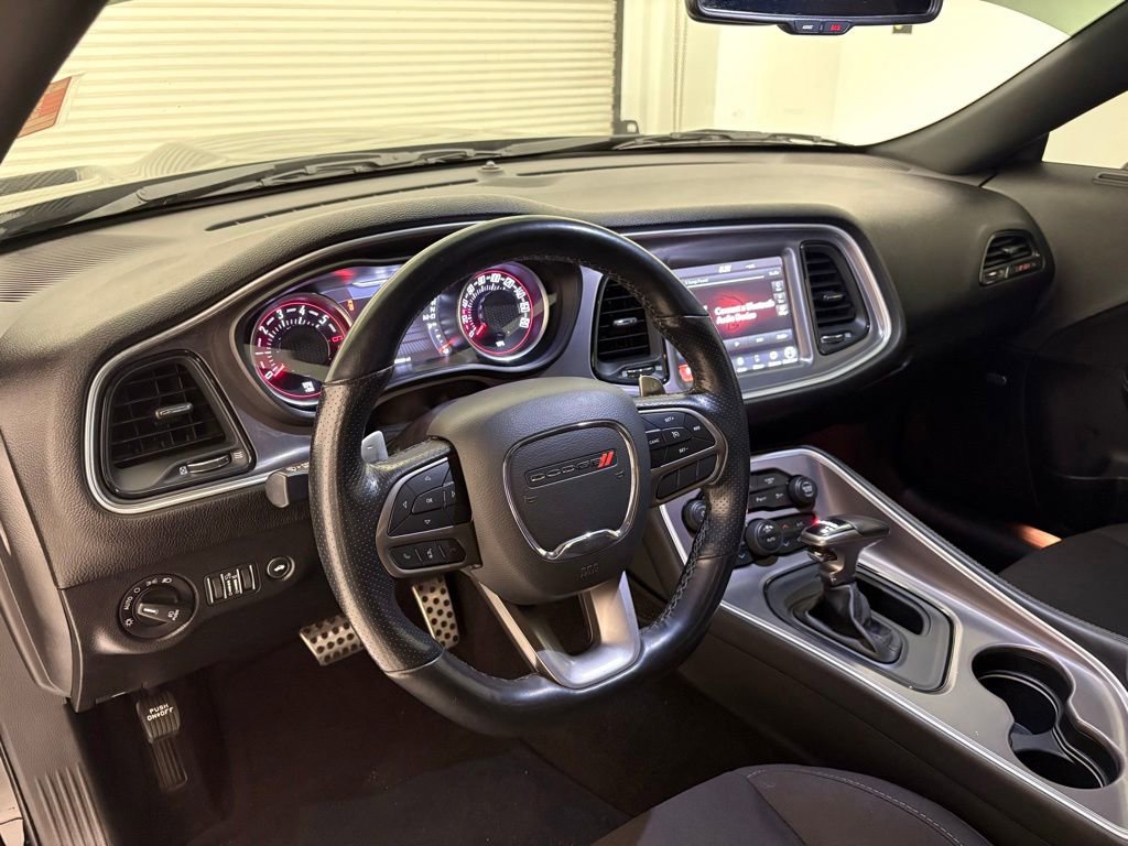 Used 2021 Dodge Challenger R/T Scat Pack w/ Dynamics Package RWD image 2