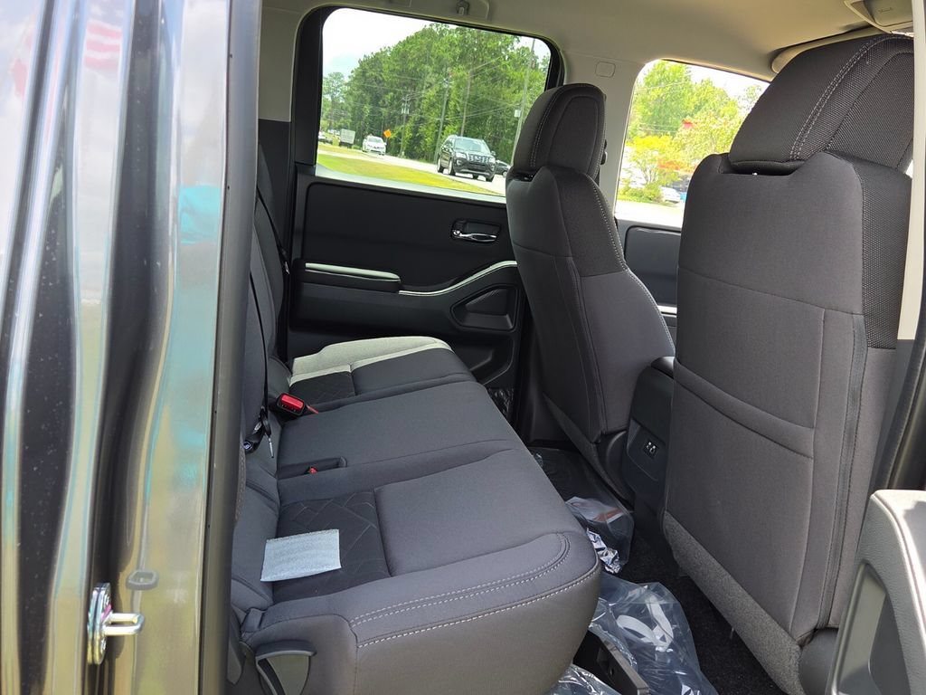 New 2026 Nissan Frontier SV w/ Tow Package RWD image 12