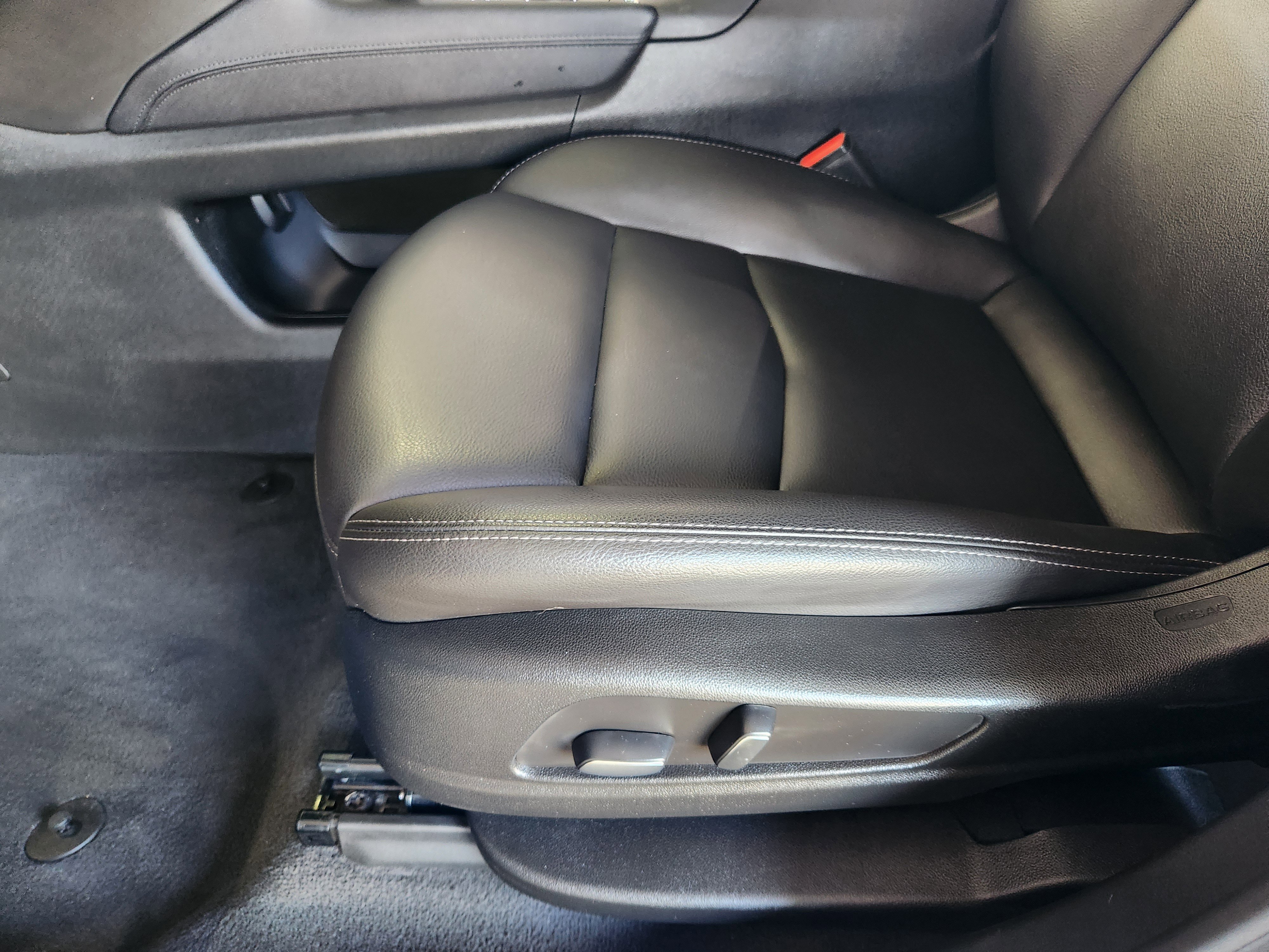 Used 2024 Cadillac XT5 Luxury image 26