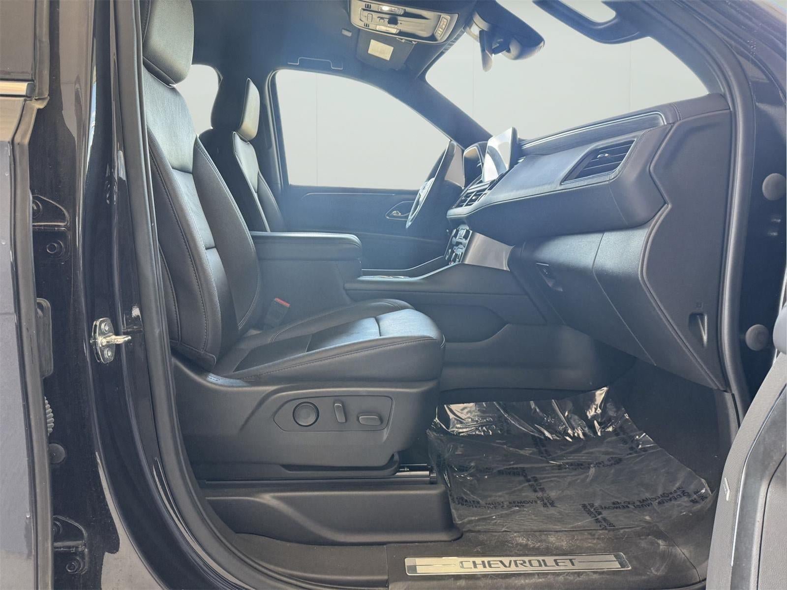 Used 2023 Chevrolet Tahoe LT AWD/4WD image 31