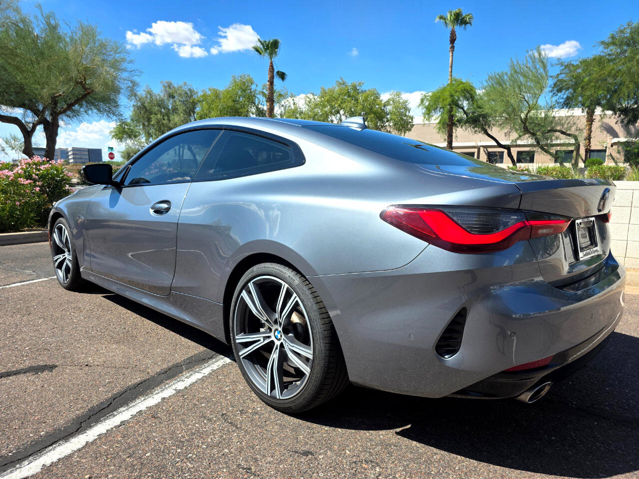 Used 2021 BMW 430i Coupe w/ Premium Package image 3