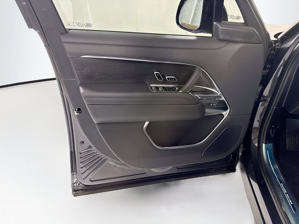 New 2026 Land Rover Range Rover SE AWD/4WD image 24